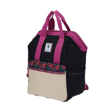 Load image into Gallery viewer, mochila daypack franja de colores negra